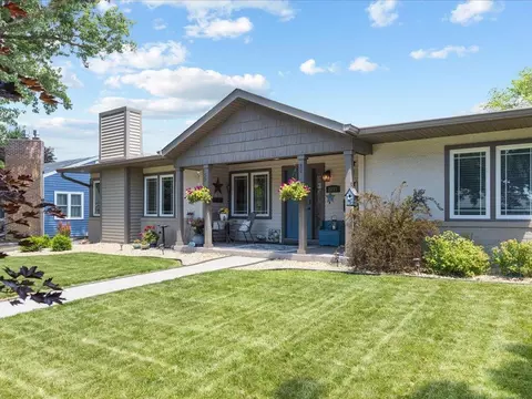 2837 Coolidge St NE, Saint Anthony, MN 55418