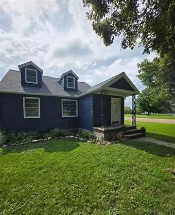 130 N Miner St N, Good Thunder, MN 56037