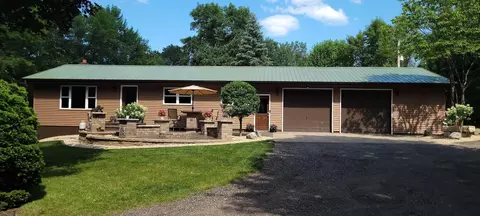 9724 Iffert Ave NE, Monticello, MN 55362