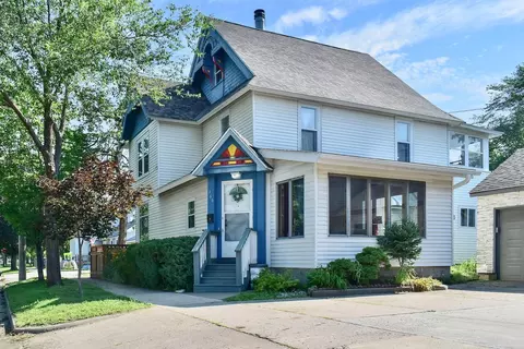 366 Kansas St, Winona, MN 55987