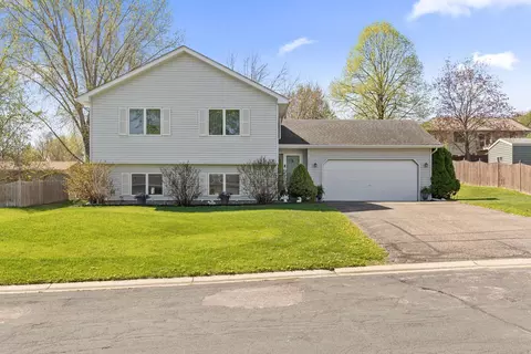 5583 Euclid Way, Farmington, MN 55024