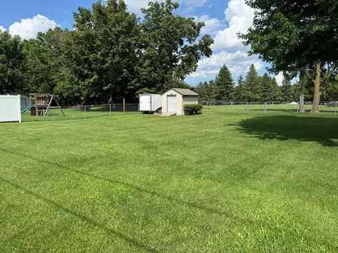 221 22nd Ave SW, Faribault, MN 55021 photo 11