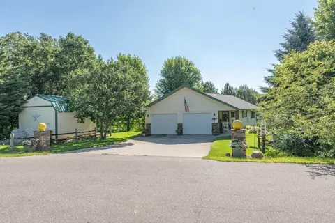 44198 Mosquito Trl, Perham, MN 56573