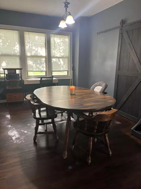 Dining - 119 3rd Ave E, Franklin, MN 55333 photo 2 of 3