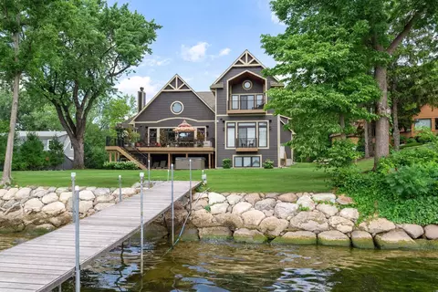 2640 Lakewood Ln, Mound, MN 55364