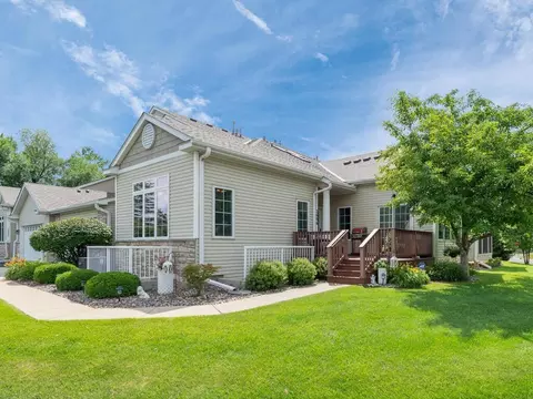 2606 Boulder Way, Burnsville, MN 55337