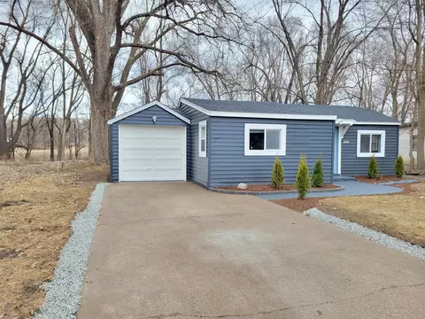 1410 5th St, Saint Paul Park, MN 55071