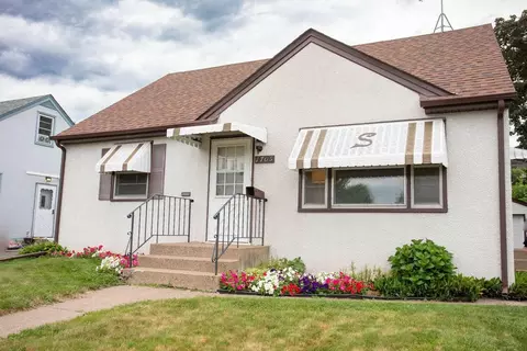 1705 California Ave E, Saint Paul, MN 55106