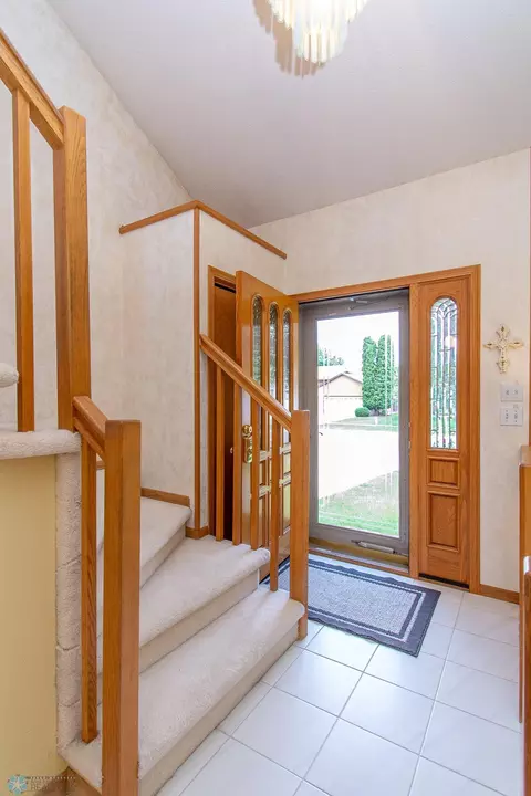 2902 24th Ave S, Fargo, ND 58103 photo 5