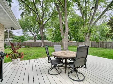 Exterior - 10356 Upton Ave S, Bloomington, MN 55431 photo 5 of 8