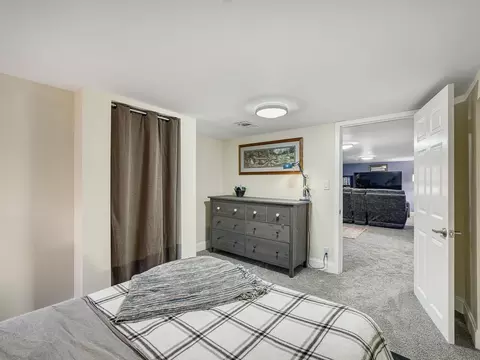Bedroom - 10356 Upton Ave S, Bloomington, MN 55431 photo 4 of 4