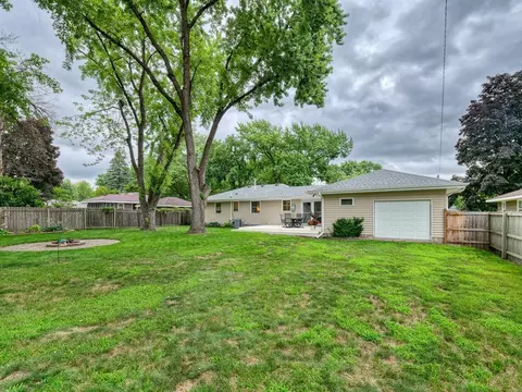 Exterior - 10356 Upton Ave S, Bloomington, MN 55431 photo 7 of 8