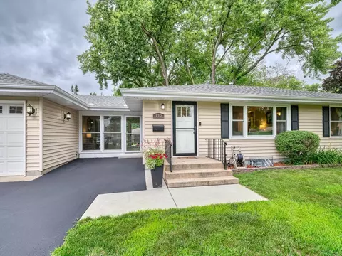 Exterior - 10356 Upton Ave S, Bloomington, MN 55431 photo 3 of 8