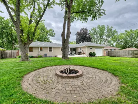Exterior - 10356 Upton Ave S, Bloomington, MN 55431 photo 8 of 8