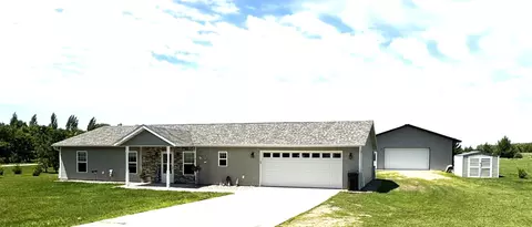 46313 St Lawrence Dr, Perham, MN 56573