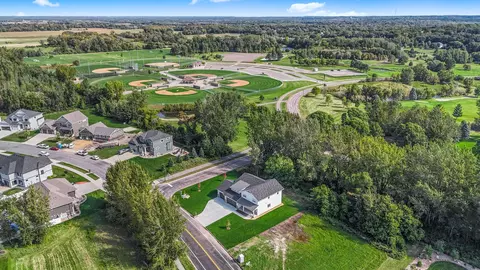 904 13th Ave N, Sartell, MN 56377
