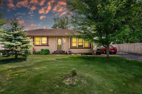 6764 W Broadway Ave, Columbus, MN 55025