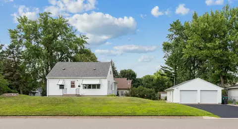 400 E 88th St, Bloomington, MN 55420