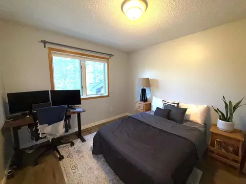 Bedroom - 28264 Par Dr, Zimmerman, MN 55398 photo 2 of 4