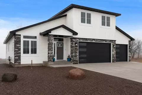 26331 Preserve Dr, Elko New Market, MN 55054