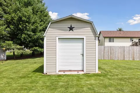 150 Willow Cir, Baldwin, WI 54002 photo 33