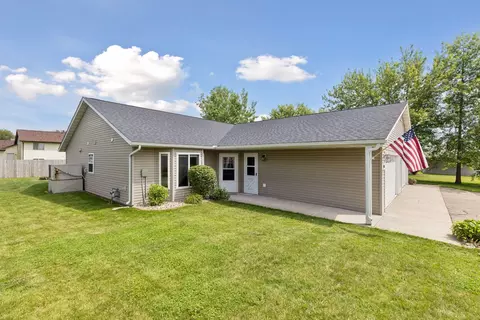 150 Willow Cir, Baldwin, WI 54002 photo 5
