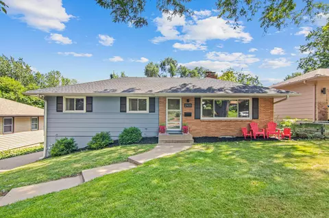 2905 W 70 12 St, Richfield, MN 55423