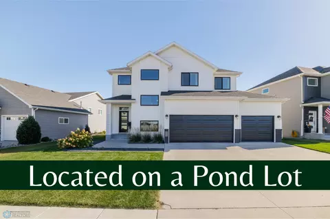 5789 Deb Dr W, West Fargo, ND 58078