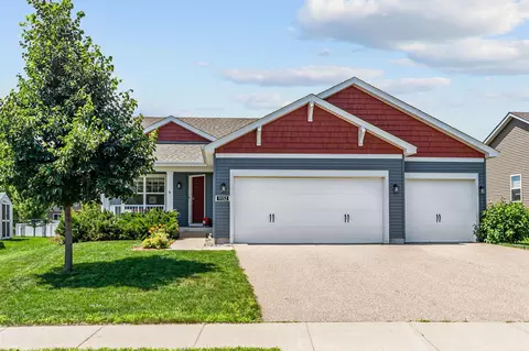 1152 138th St E, Rosemount, MN 55068