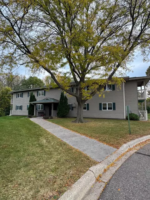3295 80th St E #508, Inver Grove Heights, MN 55076