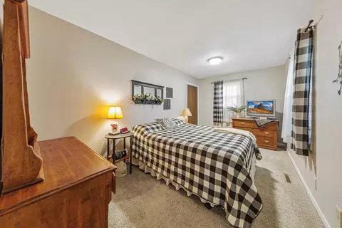 725 Francis St, Faribault, MN 55021 photo 18