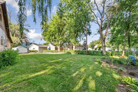 725 Francis St, Faribault, MN 55021 photo 6