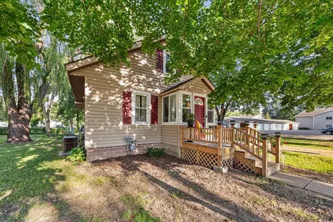 725 Francis St, Faribault, MN 55021 photo 5