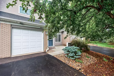 18171 Settlers Way, Eden Prairie, MN 55347