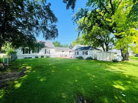 308 1st St E, Chokio, MN 56221 photo 3