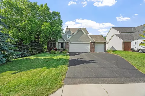 8446 Timberwood Rd, Woodbury, MN 55125
