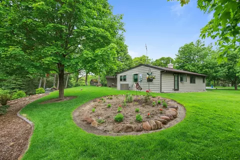 19018 Troy St NW, Elk River, MN 55330