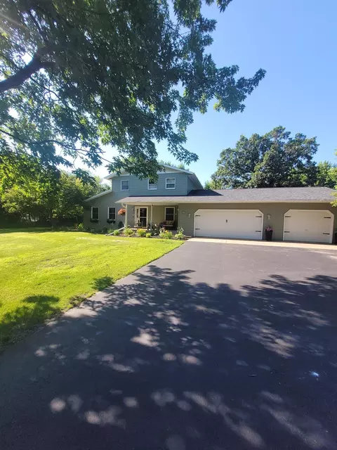5100 16th St NE, Sauk Rapids, MN 56379