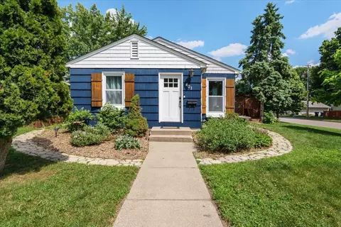 401 15th Ave N, Hopkins, MN 55343