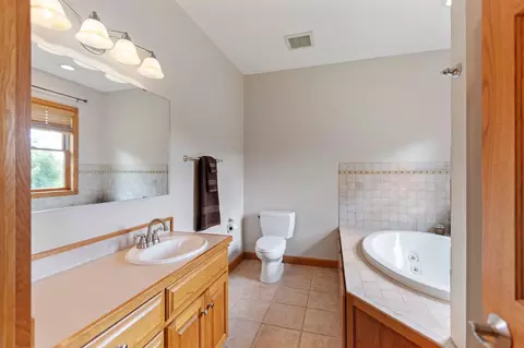 16110 Giefer Ave, Nerstrand, MN 55053 photo 18