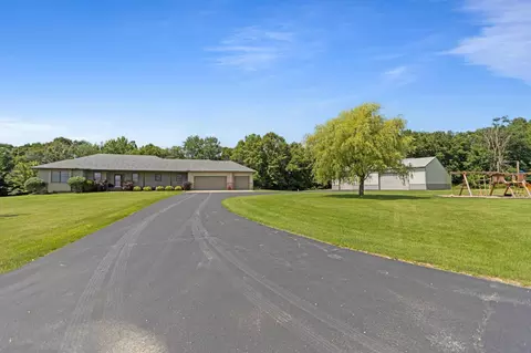 16110 Giefer Ave, Nerstrand, MN 55053 photo 2