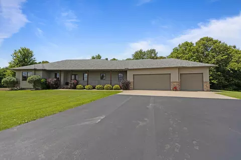 16110 Giefer Ave, Nerstrand, MN 55053 photo 5