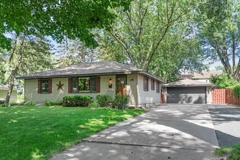 8635 Emerson Ave S, Bloomington, MN 55420