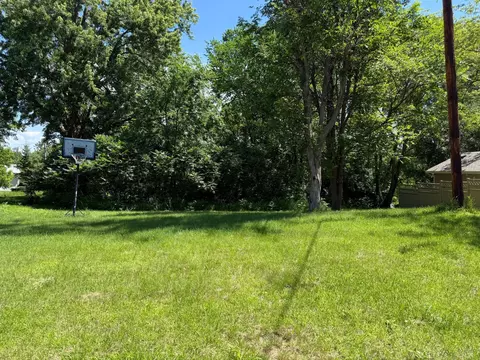 1017 Bluff Ave, Brainerd, MN 56401