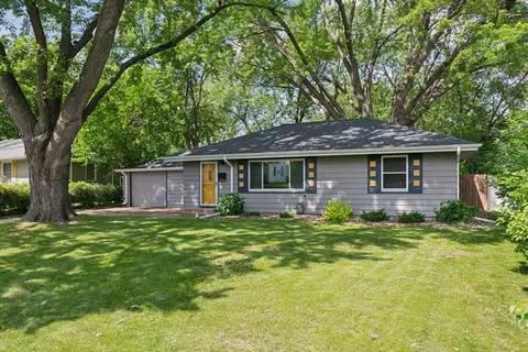 8204 Harriet Ave S, Bloomington, MN 55420