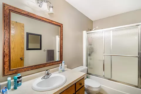 Bath - 7230 Clear Rdg, Centerville, MN 55038 photo 1 of 2
