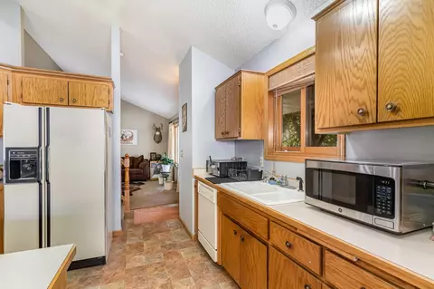 Kitchen - 7230 Clear Rdg, Centerville, MN 55038 photo 1 of 2