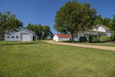 41072 280th St, Arlington, MN 55307