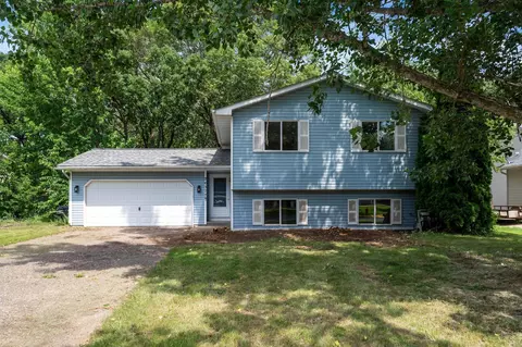 26377 10th St W, Zimmerman, MN 55398