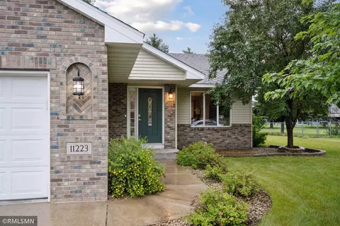 11223 Diane Ave, Becker, MN 55308 photo 2